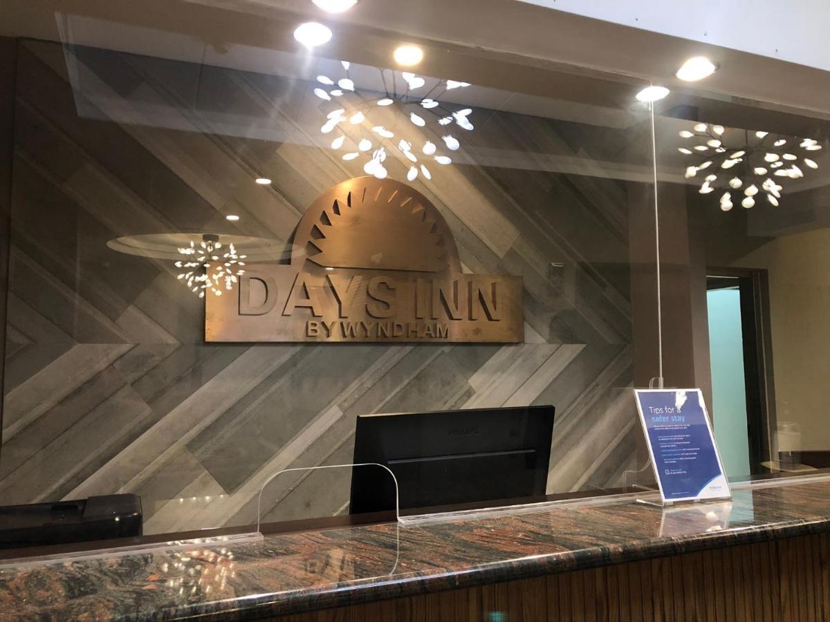 Days Inn Guam - Tamuning Bagian luar foto